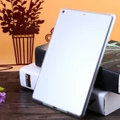 Прозрачный силиконовый чехол для iPad Air
