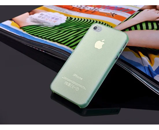 Ультратонкий чохол "Ultrathin 0.3mm" зелений для iPhone 4 / 4S
