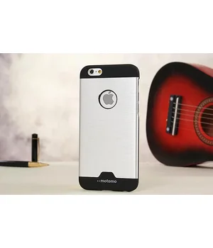 Чехол с алюминиевой задней крышкой "Motomo" пластиковый для iPhone 6 Plus/6S Plus серебряный
